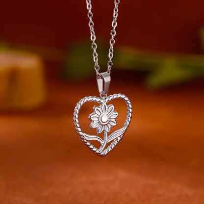 Stainless Steel Love Heart Pendant Necklace For Women Fashion Gold Color Flower Necklace Couple Aesthetic Jewelry Accessories