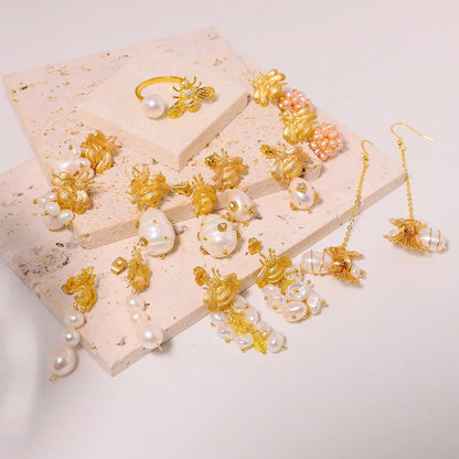 Bee And  With Natural Pearls Pearl Earrings 18K Gold Plated Jewelry Korean Designer Jewelry Earrings Gifts For Girlfriend