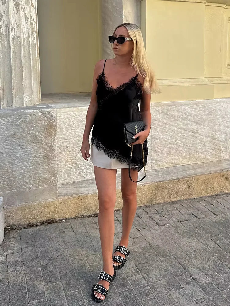 Women Fashion Polka Dot Camisole Tops Lace Patchwork Off Shoulders Tank Top 2026 Summer Trend High Street Lady Chic Tops