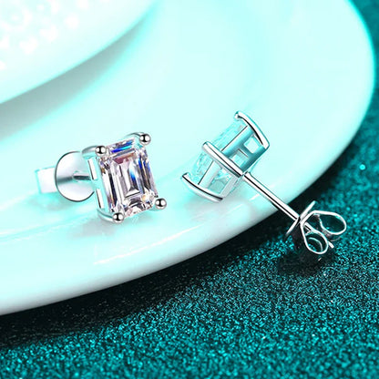 0.5-2CT Emerald/Radiant Cut Moissanite Stud Earrings for Women Lab Grown Diamond Jewelry Wedding S925 Sterling Silver GRA