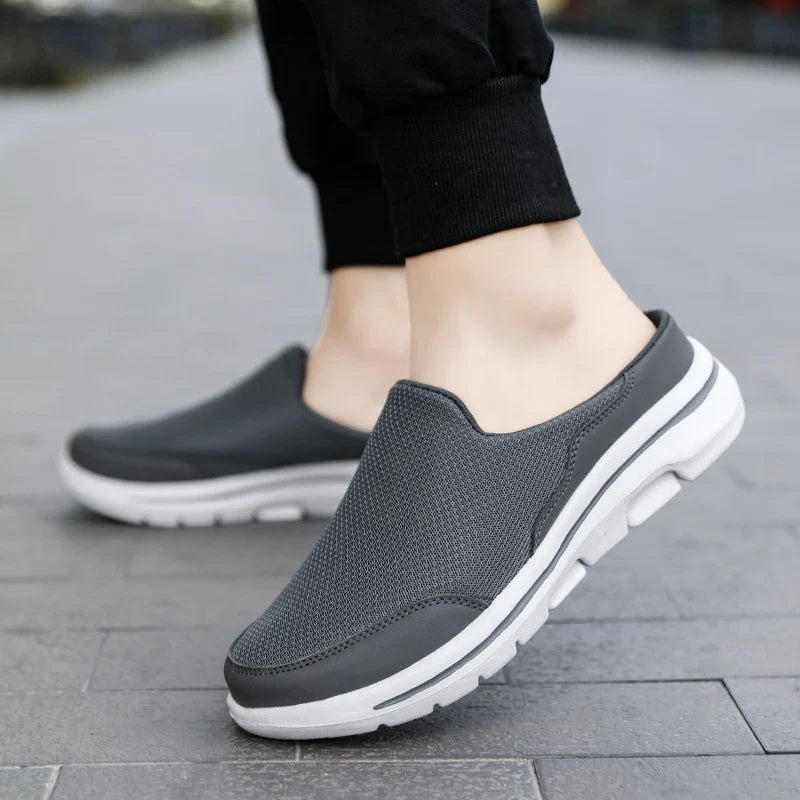 Men Slippers Summer Breathable Home Indoor Slippers Men Thick Bottom Slides Fashion Couple Walking Shoes