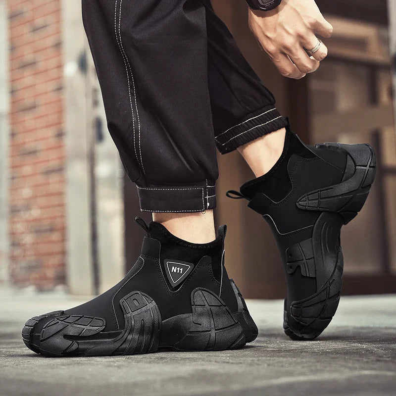 New fashion high top shoes for autumn and winter niche design lightweight casual lazy shoes thick soled ankle boots short boots