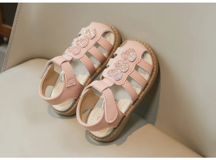 Kid Shoes Children Sandals Bling Heart-shape Summer Girl Princess Shoe Flat Heel Sandals Children Girls Performance Shoes I03022