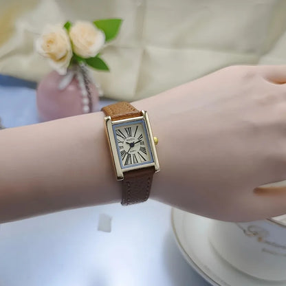 Fashion Women Quartz Wristwatches Simple Leather Strap Roman Dial Women's Watch Luxury Girl Gift Watches Hot Sale Reloj Mujer