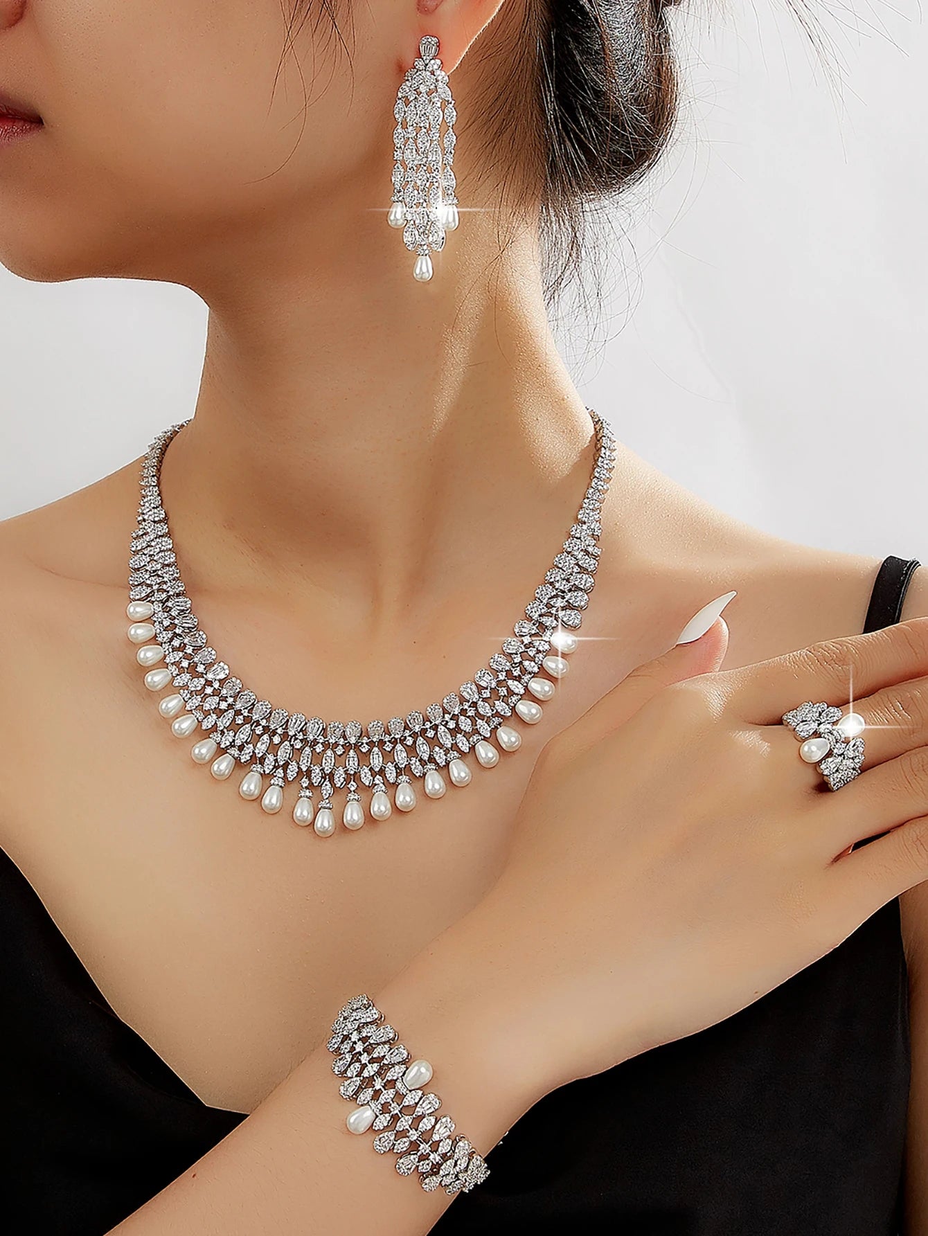Elegant Necklace Sets for Women Water Drop Cubic Zirconia Layer Jewellery Set Dubai Saudi Bridal Engagement Party Accessory
