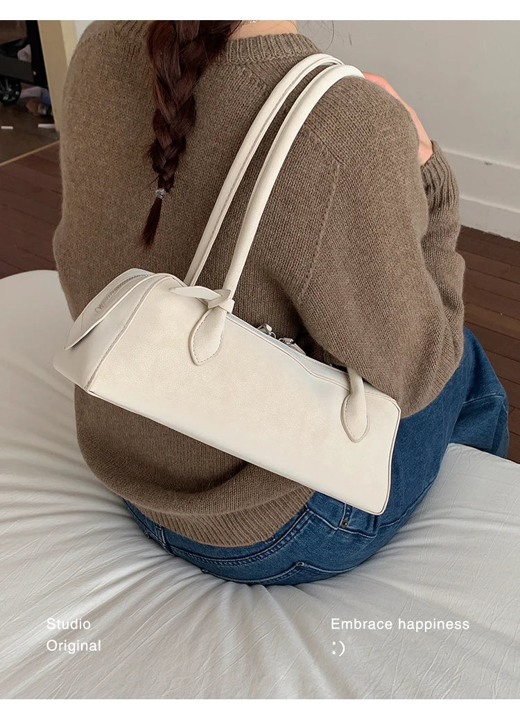 Vintage Suede Long Shoulder Bag 2026 New Women Shoulder Bag Luxury Ladies Handbag Female Commuter Shopping Underarm Bag
