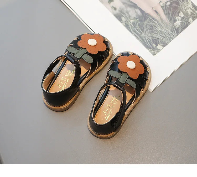 Children's Shoes Girls Sandals Beauty Large Flower Summer New Closed Toe Fashion Soft Bottom Kids Baby Girl Beach Shoes I04254