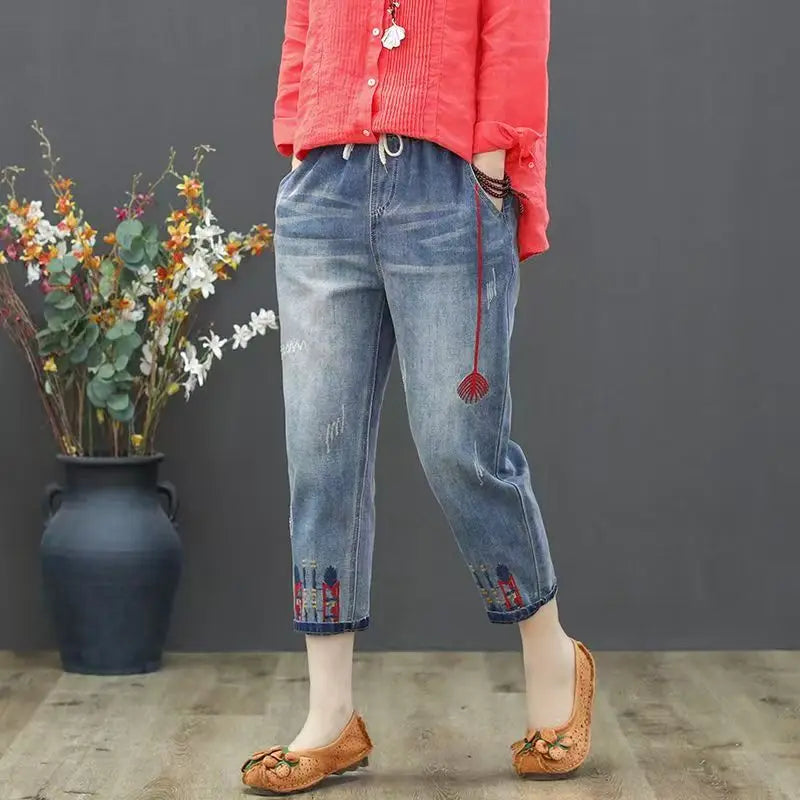 Womens Vintage Floral Loose Denim Pants 2025 Spring Chinese Style Casual Ripped Blue Jeans Holes Elastic Harem Trousers