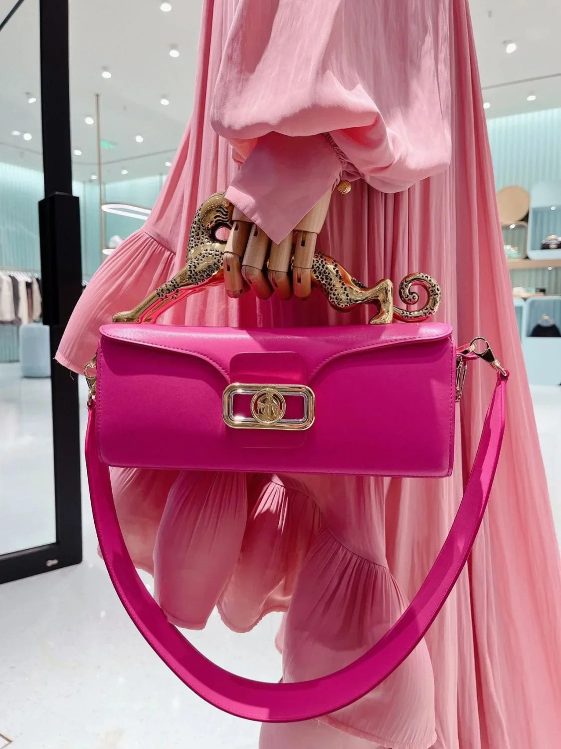 Square cowhide fashion personality versatile party shoulder bag with the same leopard handle bag high-end feeling women's bag.