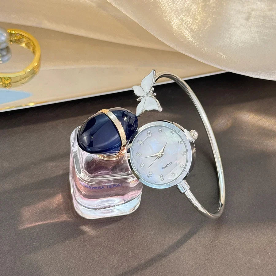 Romantic Butterfly Open Bracelet Luxury Fashion Ladies Quartz Watch Elegant Simple Wristwatch New Model Bestseller