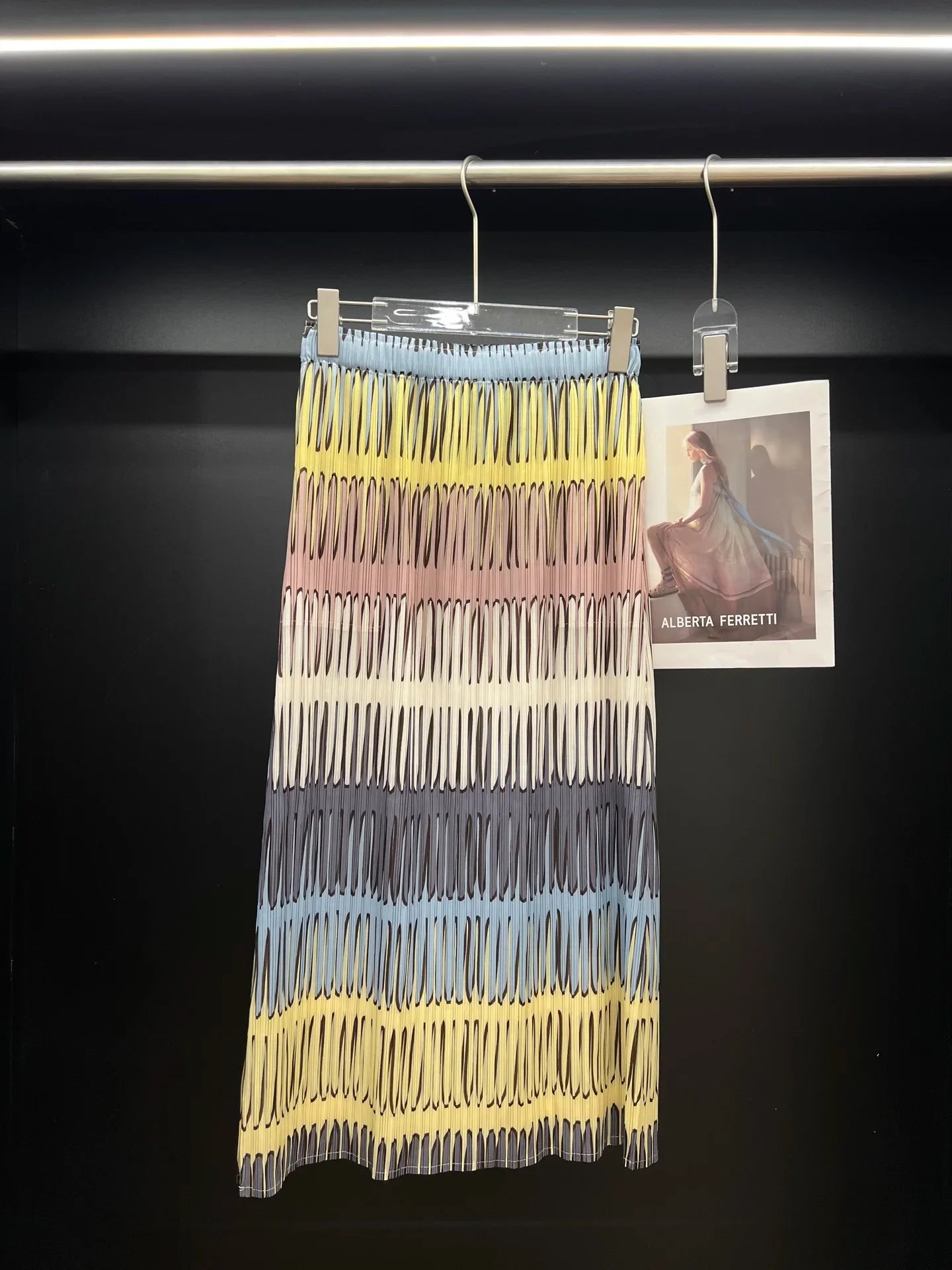 Miyake Pleated Striped Half Skirt 2025 Summer New Fashion Temperament Loose Thin Design Half Skirt