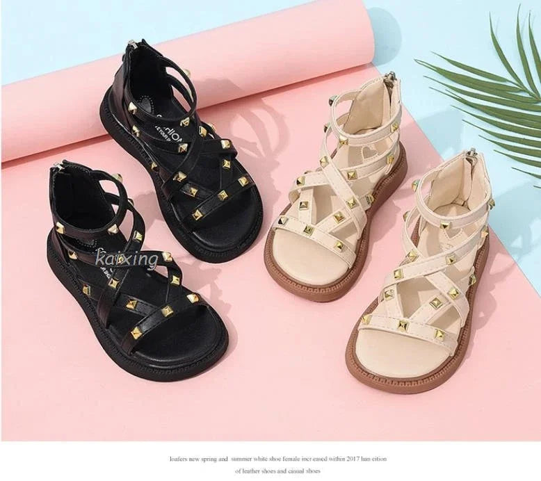 Summer New Kids Sandals Girls Princess Rivet Sandals Soft Children Beach Shoes Fashion Roman Sandals Size 21-36 Versatile