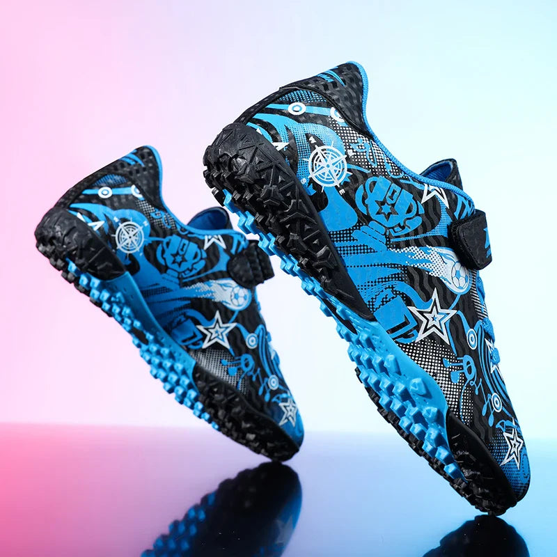 New Youth Soccer Shoes Kids Football Boots Professional Training Non-Slip Indoor Outdoor Futsal Cleats Sneakers Breathable 28-39