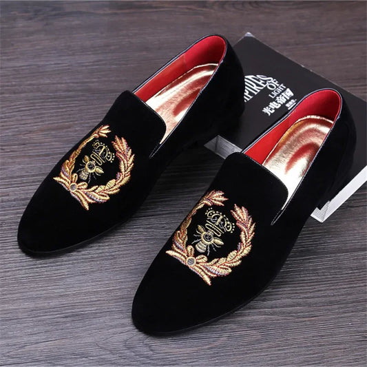 Mocassins Masculinos de Camurça com Bordado Sapatilhas Casuais Masculinas com Estampa Sapatos Oxfords Masculinos para Festa Dirigir Flats Tamanho Europeu 38-45