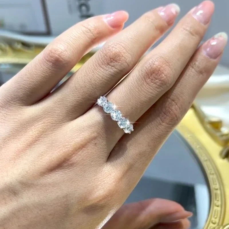 Full 4mm Moissanite Ring for Women 5 Stones Diamond Wedding Band Bride S925 Sterling Silver with White Gold Plated Rings