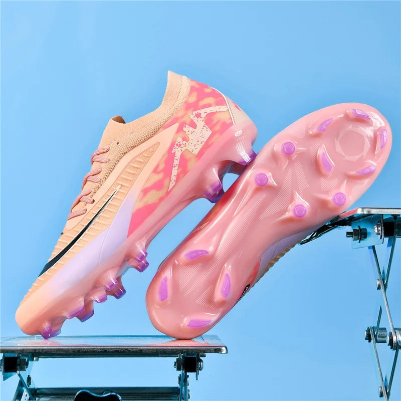 New Men Football Boots Training Breathable Soccer Shoes Wholesale Unisex Professional Ultralight Indoor Futsal Drop Shipping