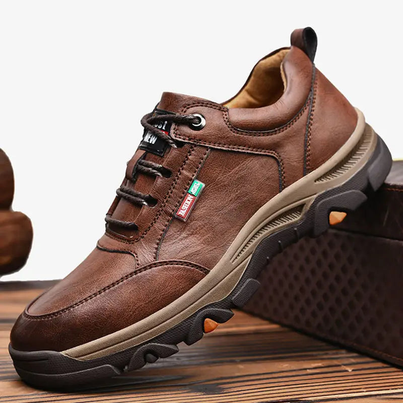 2024 Business Comfort Men's Shoes Simple versatile leather footwear Casual outdoor anti slip loafers male new comfortable flat
