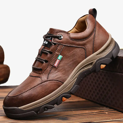 2024 Business Comfort Men's Shoes Simple versatile leather footwear Casual outdoor anti slip loafers male new comfortable flat