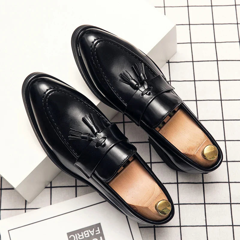 Tassel Wedding Leather Shoes Men Classic Formal Leather Loafers Male Dress Casual Business Shoes For Men Social Brogues Shoes