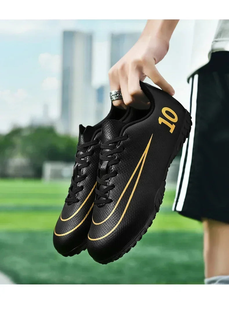New Men Football Boots Professional Soccer Shoes Training Outdoor Adult Kids Ultralight TF/FG Sports Shoes Futsal High-quality