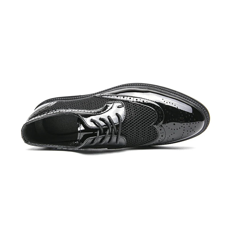 Fashion Derby Leather Men Shoes Summer Breathable White Brogue Lace Up Solid Dress Shoes Business Casual Party Wedding Shoes Men