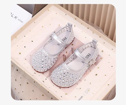 Summer Quick-Dry Mesh Kids Sandals for Girls Witn Sparkly Sequins Non-Slip Sole Cuts-outs Toddler Flats Beach Shoes Daily Wear