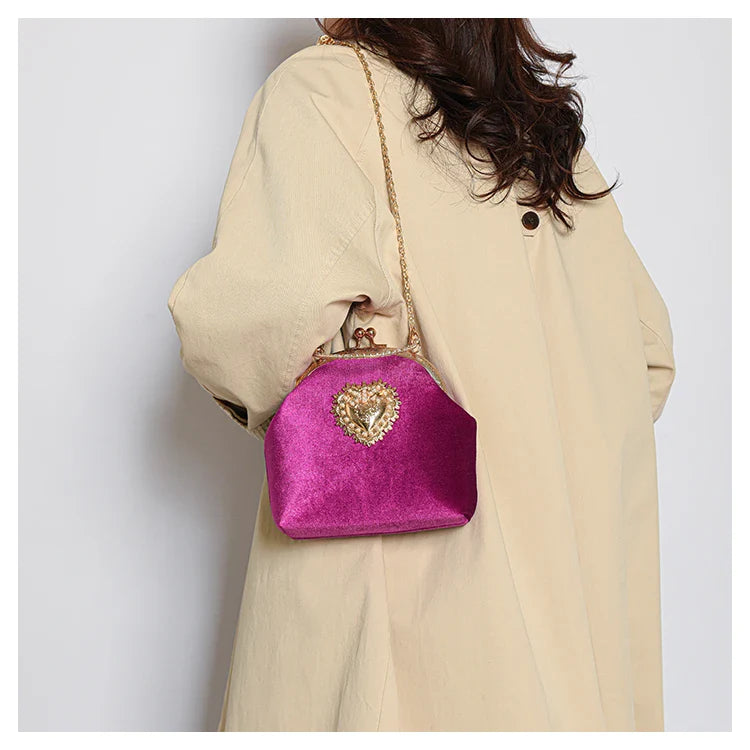 Velvet Frame Heart Dinner Hand Bags Diamonds Chains High Quality Shoulder and Crossbody Bags for Women 2024 Fashion Hot Sale