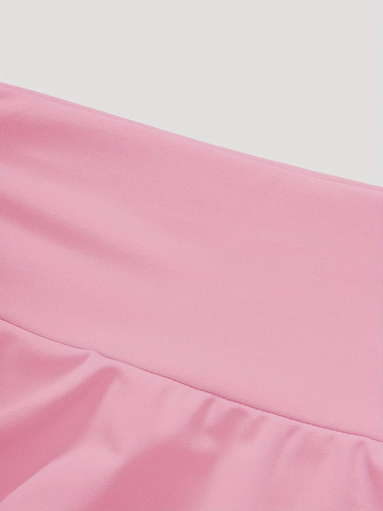New Women Sexy Solid Mini Skirt Fashion Casual High Waist Slim Fit Elastic Waist Pleated Short Skirt