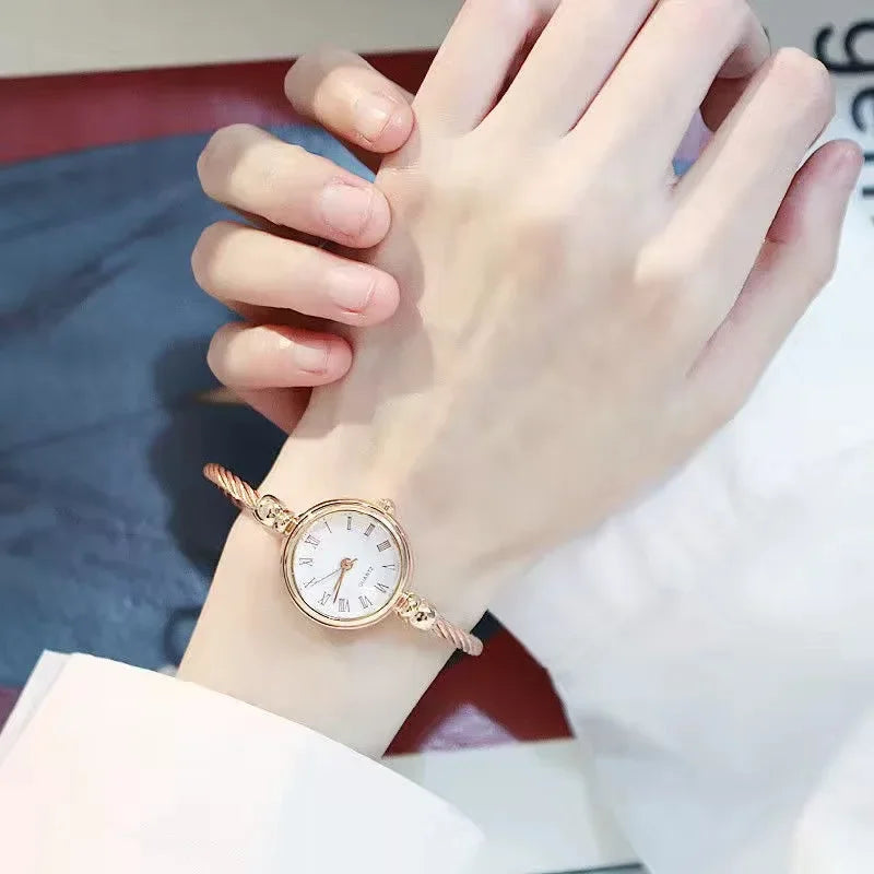 Luxury Women's Watch Small Gold Bangle Bracelet Watches Stainless Steel Retro Ladies Quartz Wristwatch Female Thin Chain Clock