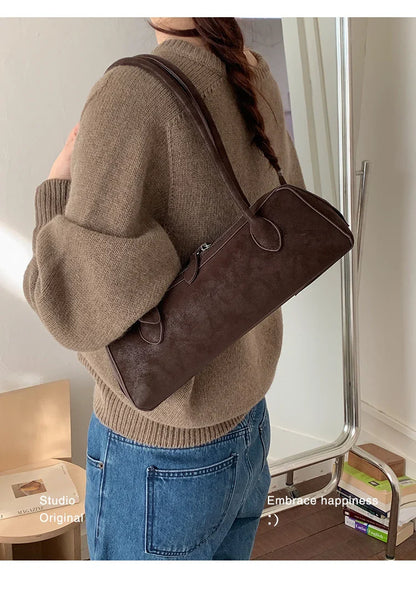 Vintage Suede Long Shoulder Bag 2026 New Women Shoulder Bag Luxury Ladies Handbag Female Commuter Shopping Underarm Bag