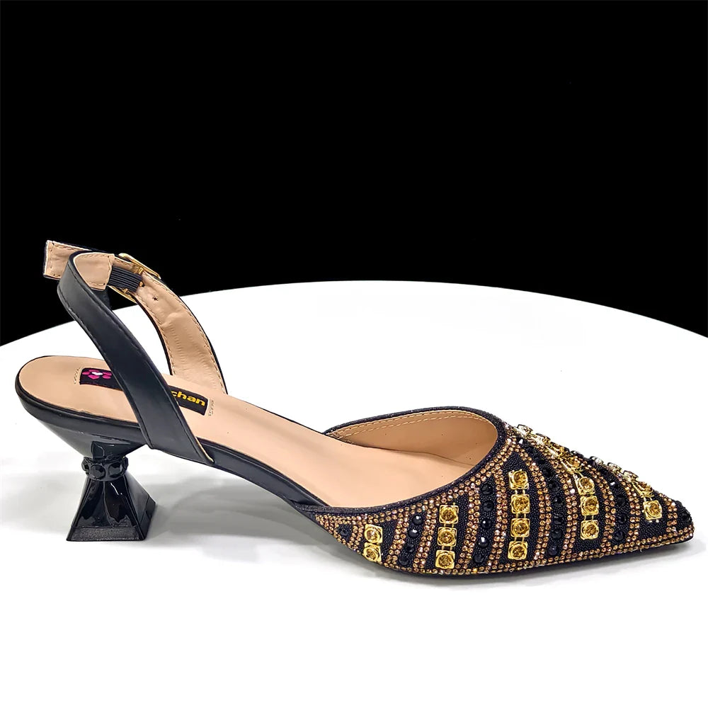 Conjunto de Sapatos e Bolsa Femininos de Salto Alto Elegantes Vermelhos, Populares entre Designers Nigerianos e Senhoras Africanas para Casamento
