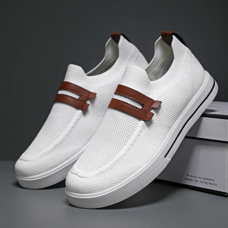 New Fashion Men Casual Shoes Lightweight Breathable Outdoor Walking Sports Shoes Driving Shoes Men Flat Canvas Shoes Large Size