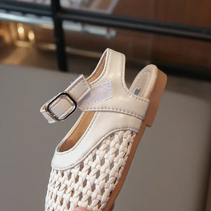 Little Girl Sandal Summer Beach Versatile Kids Princess Half Sandals Fashion Woven Style Children Causal Hollow-out Flat Shoes