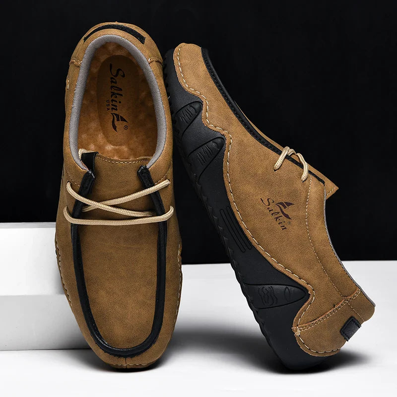Novos Tênis Masculinos Casuais de Couro Feitos à Mão da Moda 2024 Design Sapatilhas Masculinas Mocassins Respiráveis Cano Baixo Sapatos Flats Dirigir Tamanho Grande