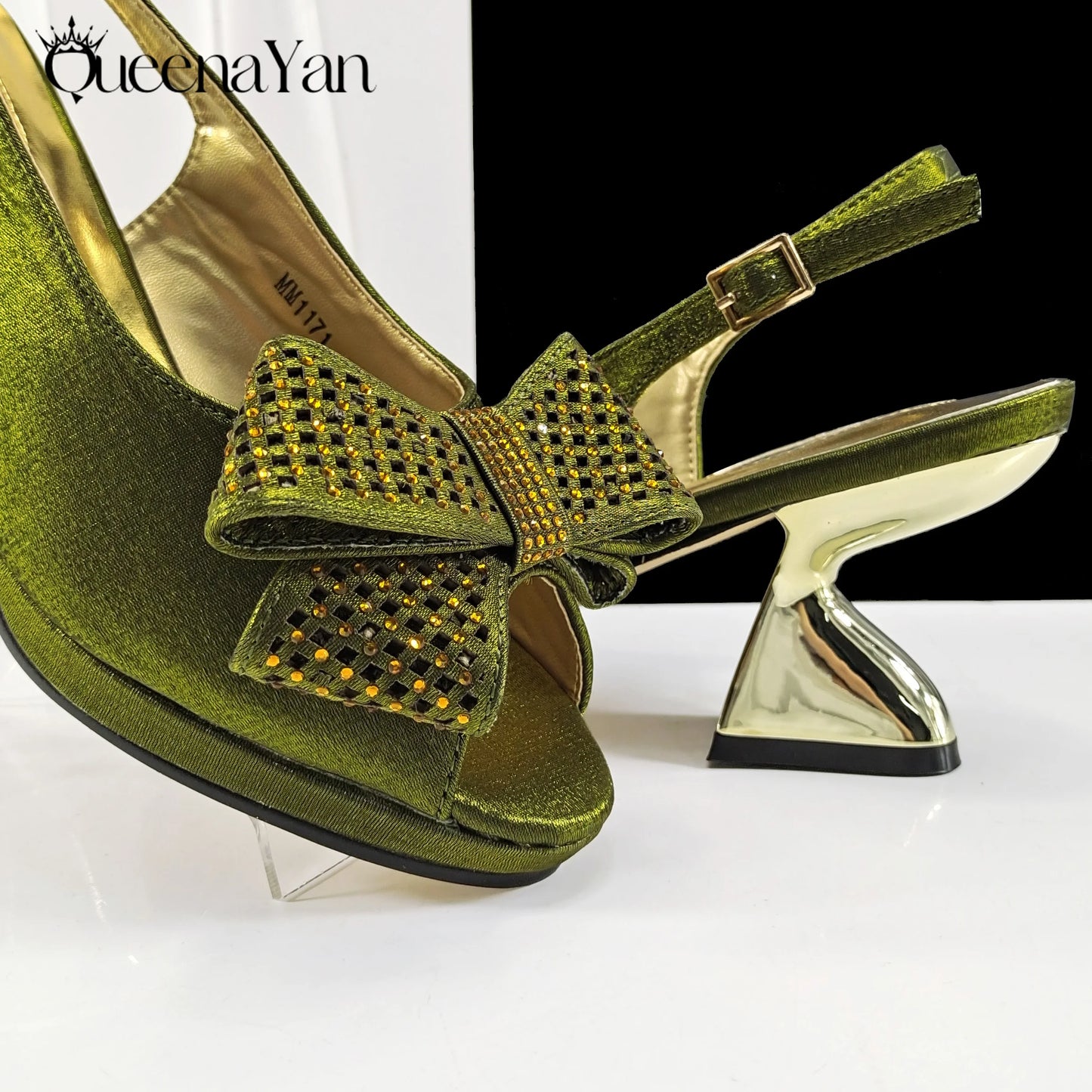 Elegant Women High Heels for Peep Toe Good Material Rhinestone Wine Sandals Italian Design Shoes and Bags Matching