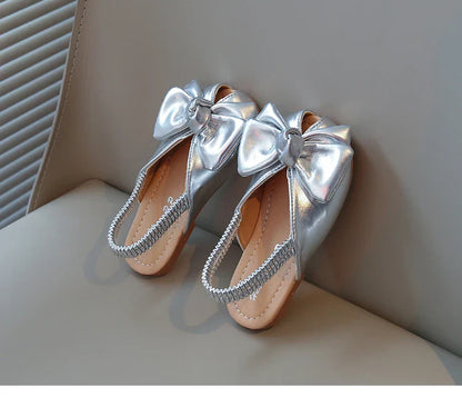 Summer Girl’s Sandals Peep Toe Elastic Band Sliver Beige Kids Sliders Bowknot Graceful Flexiable Trendy Children Shoes Flat