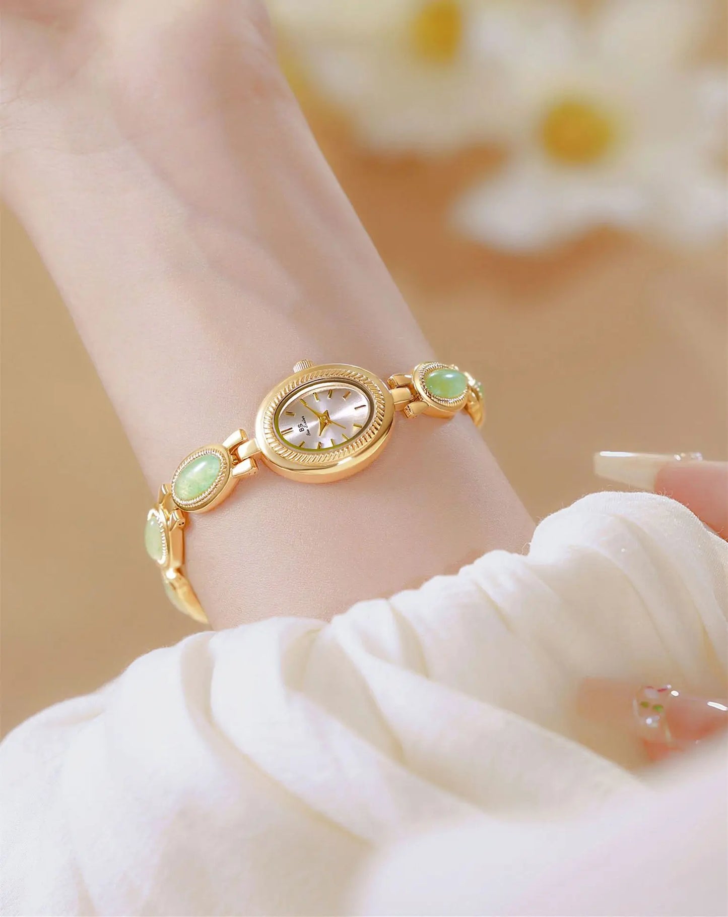 Women's Watch Ladies Bracelet Luxury Brand Waterproof Retro Natural Dongling Stone Hotan Jade Advanced Chain Watches Gift