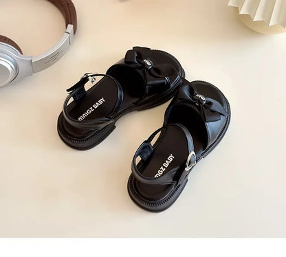 2025 New Children's Sandals Summer Bow Princess Casual Shoes Children's Soft Bottom Beach Flat Shoes Fashionable and Versatile