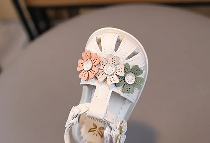 Girls Summer Fashion Light Hollow Breathable Sandals Toe Anti Kick Children Princess Shoes Toddler Toe Flower Toddler Shoes