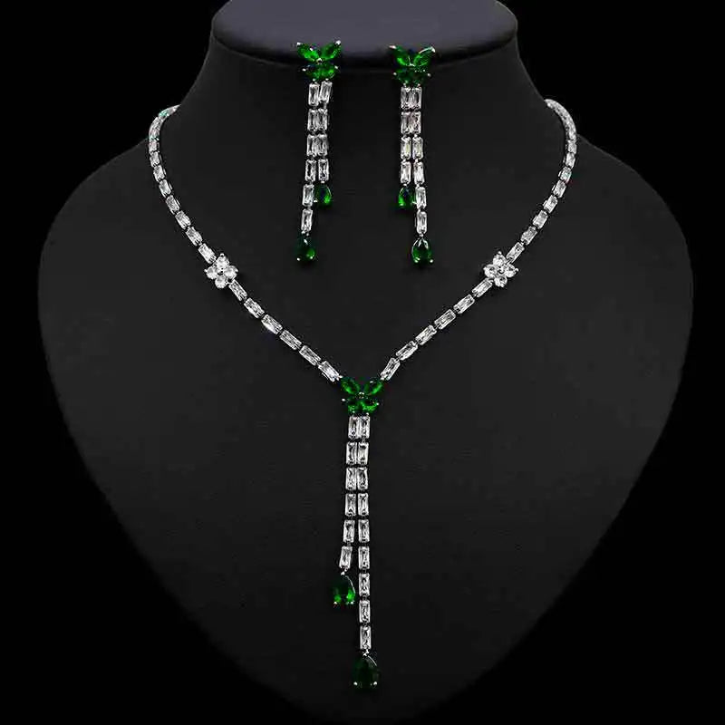 Diamond-encrusted waterdrop necklace and earring set, light luxury high-end clavicle chain, niche and versatile jewelry