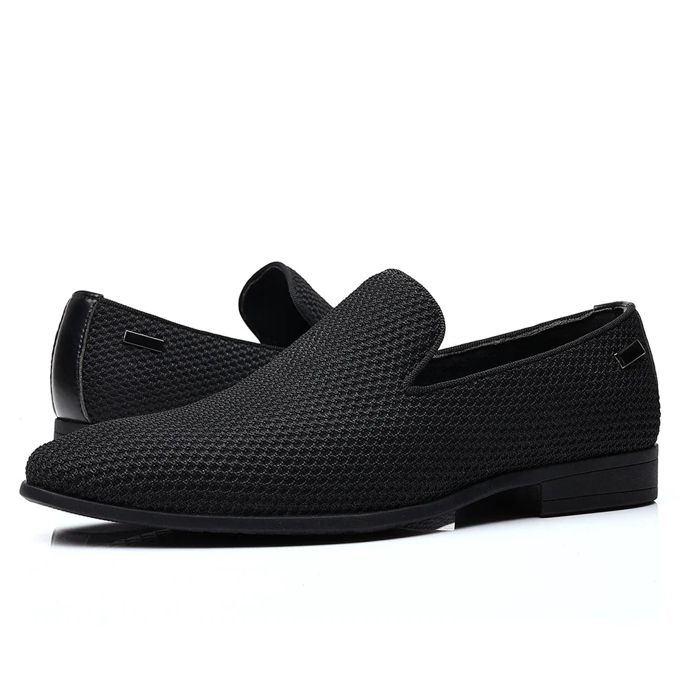 Mocassins Masculinos em Tela Respirável e Resistente ao Desgaste, Bico Fino, Sola de Borracha, Cano Baixo, Tamanhos Grandes, Sapatos Casuais Slip-On, Estilo Slip-On Simples