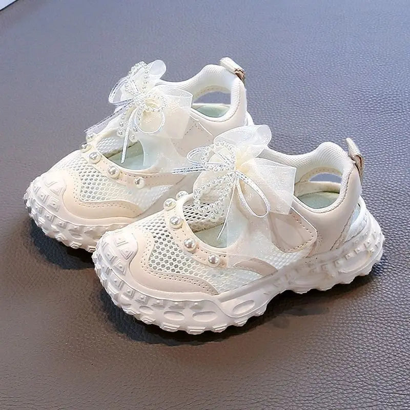 Girls' princess sandals summer 2026 new children's Baotou foreign pearl single mesh shoes for children mesh sneakers