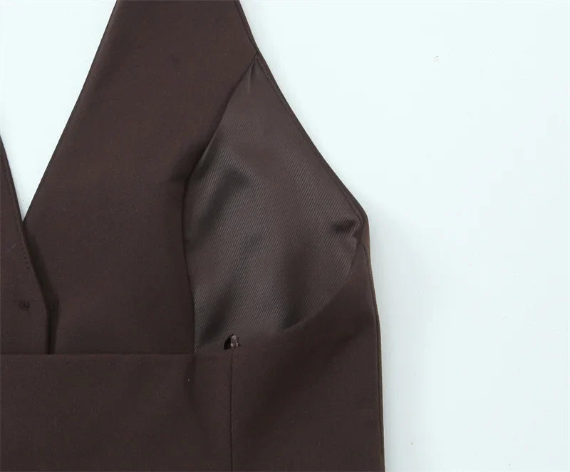 Women's Top 2026 Spring New Style Dark Brown Sleeveless Halter Neck with Tie Decoration Vest Sexy Fashion Unique and Versatile