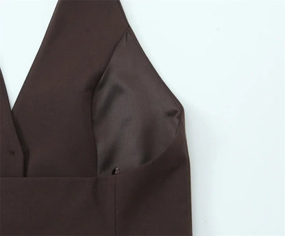 Women's Top 2026 Spring New Style Dark Brown Sleeveless Halter Neck with Tie Decoration Vest Sexy Fashion Unique and Versatile