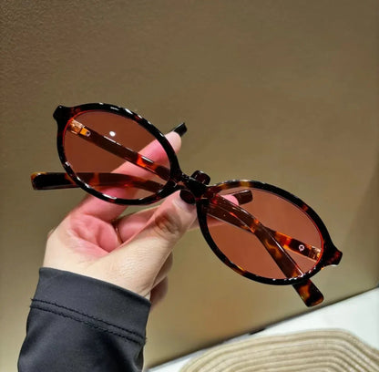 New Frame Oval Shape Sunglasses Classic Men's Vintage Sun Glasses Women Outdoor Leisure Eyewear UV400 Glasses Shades