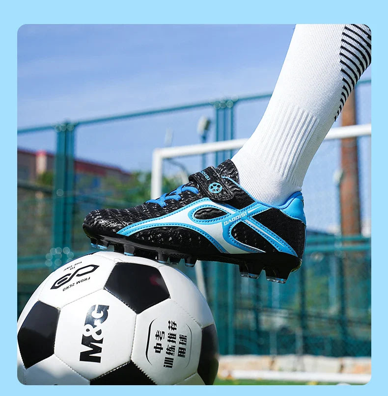 Kids Unisex Soccer Shoes Boys Grils Football Boots Non-Slip Training Indoor Outdoor Athletic Shoes Breathable Ultralight Sports