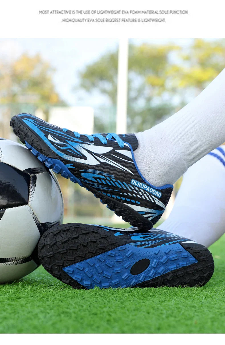 Outdoor Children's Football Shoes Low-cut Kids Soccer Shoes Sports Shoes Comfy Non-Slip Training Shoes For Boys Futsal Sneakers