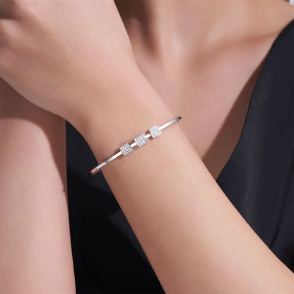 Real Moissanite Bracelets For Woman S925 Silver Adjustable Open Bangles Sparkling Lab Diamond Wedding Fine Jewelry Gift