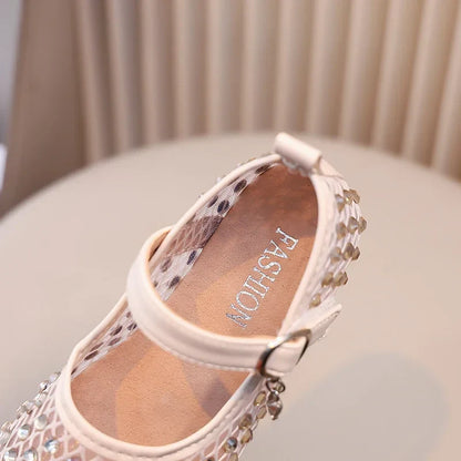 Summer Quick-Dry Mesh Kids Sandals for Girls Witn Sparkly Sequins Non-Slip Sole Cuts-outs Toddler Flats Beach Shoes Daily Wear