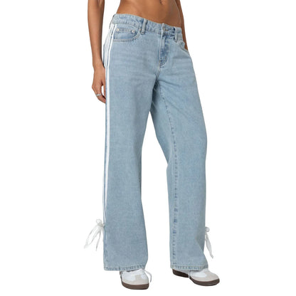 Calça Jeans Y2k com Faixa Lateral, Laço, Cintura Baixa, Perna Reta Larga e Folgada